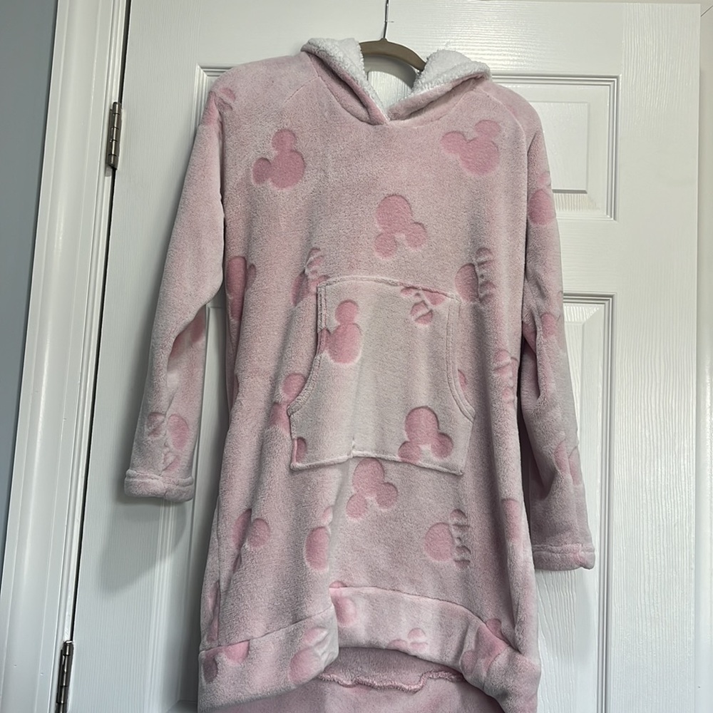 EUC Disney Mickey Minnie Mouse Snuggie robe loungewear Medium